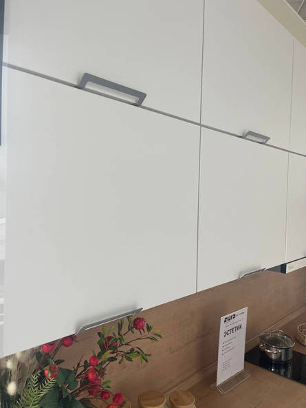 Кухня Эстетик - длина 2,42 м, ширина 2,41 м