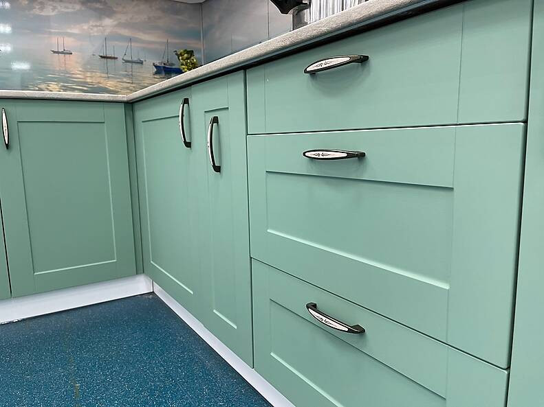 Кухня Базис Nicole 2,4 метра Кухня Базис Nicole 2,4 метра