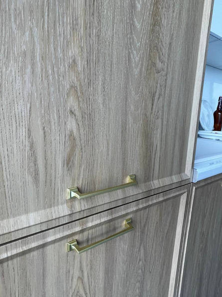 Кухня Беверли - длина 3,25 м, ширина 1,8 м