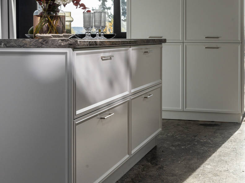 Кухня Беверли Royal - длина 3,4 м, ширина 2,5 м