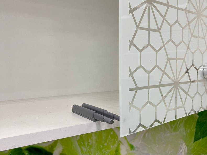 Кухня Люкс - длина 2,9 м, ширина 2,1 м