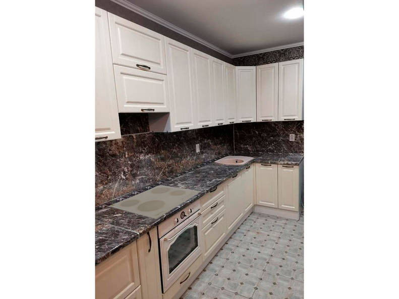 Кухня Гарда - длина 4,1 м, ширина 1,5 м