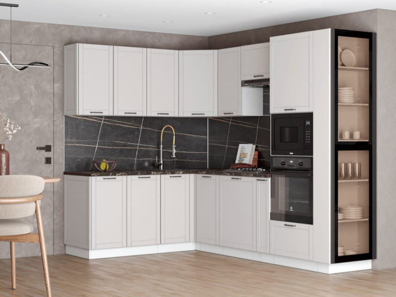 Кухня Диада - длина 2,4 м, ширина 1,8 м